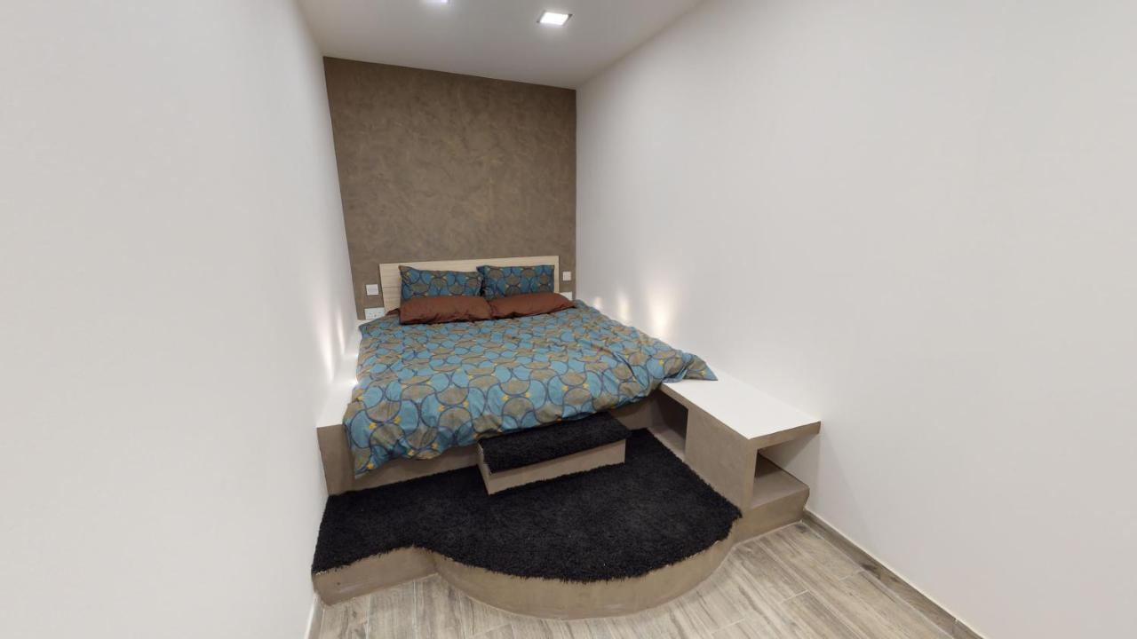 Central Valletta - 1 Bedroom maisonnette Extérieur photo