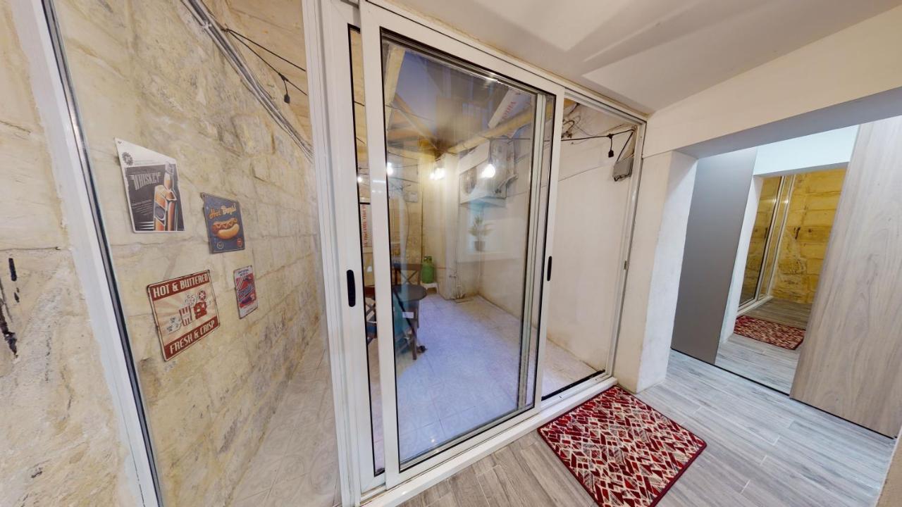 Central Valletta - 1 Bedroom maisonnette Extérieur photo